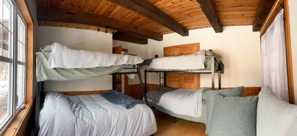 Chambre lits superposés mansarde